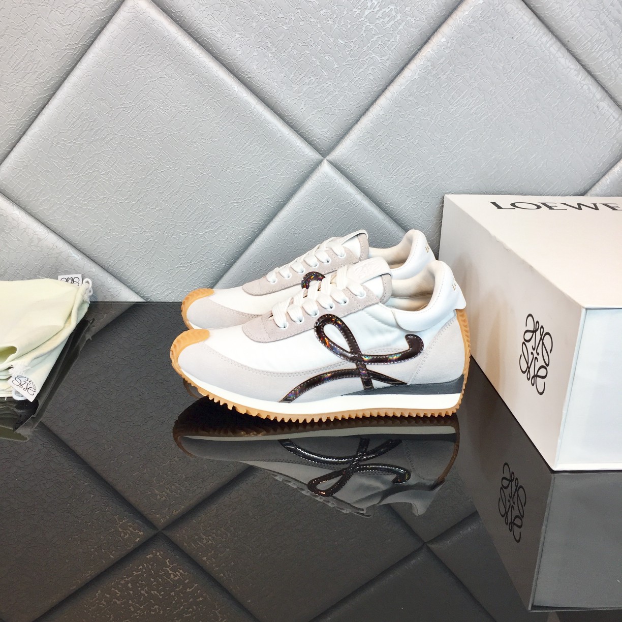 Loewe Flow Runner In Calfskin - DopestKickz