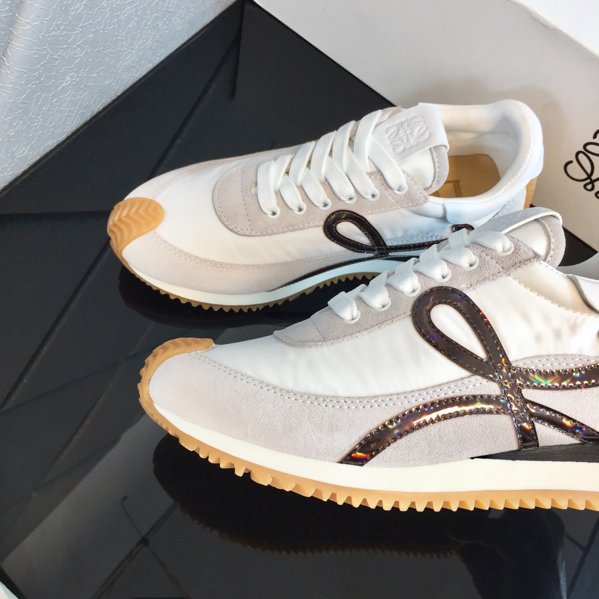 Loewe Flow Runner In Calfskin - DopestKickz