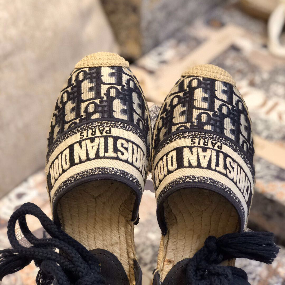 Dior Lace Up Loafers - DopestKickz