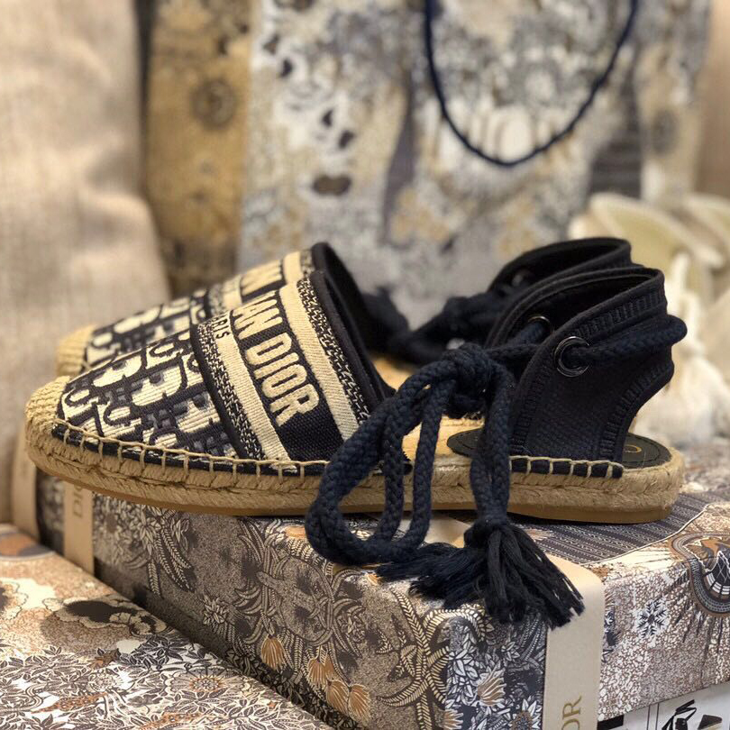 Dior Lace Up Loafers - DopestKickz