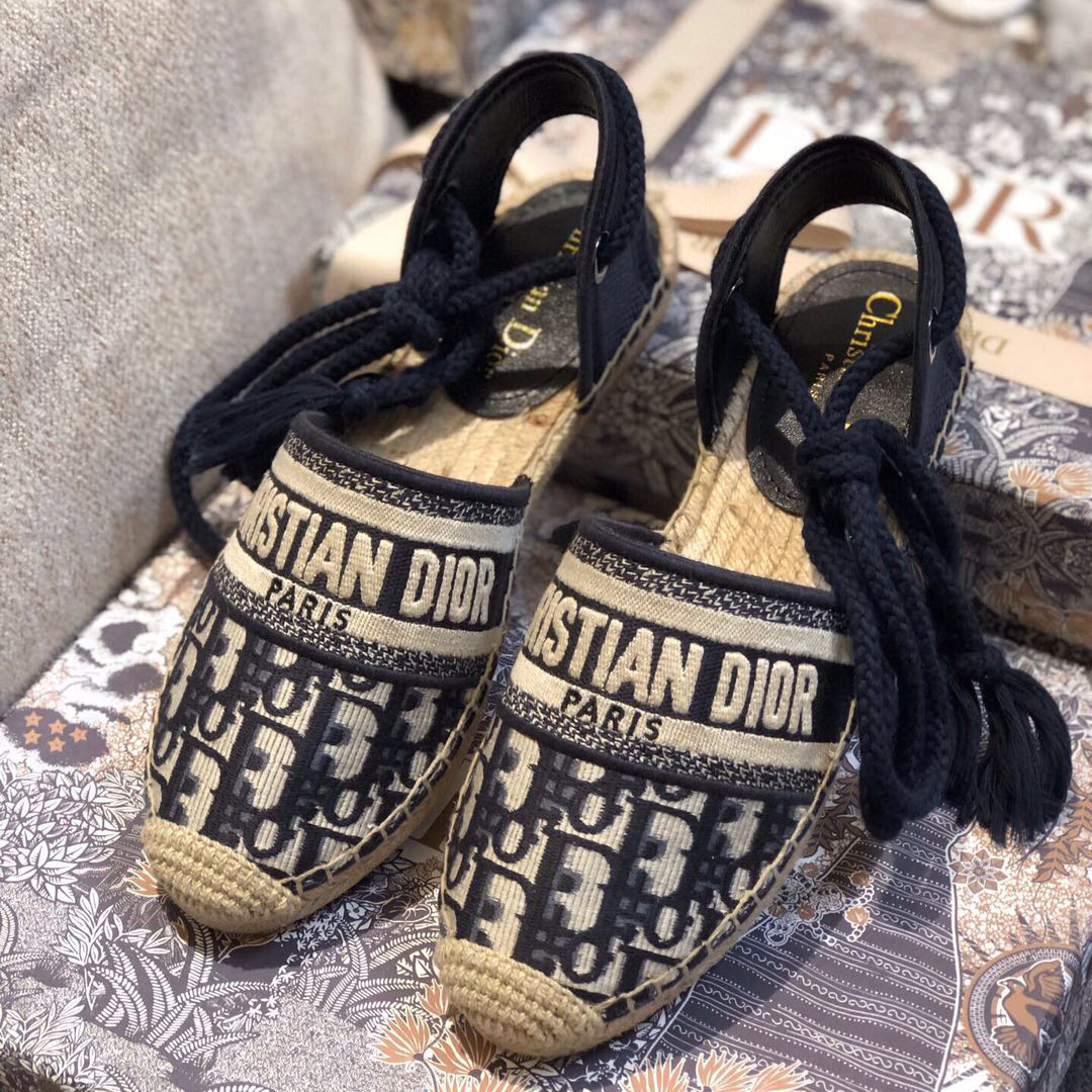 Dior Lace Up Loafers - DopestKickz