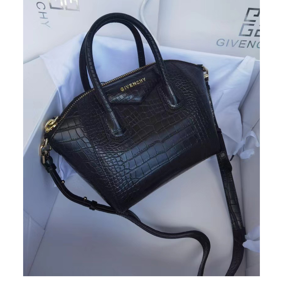 Givenchy Black Handbag(22-22-13CM) - DopestKickz