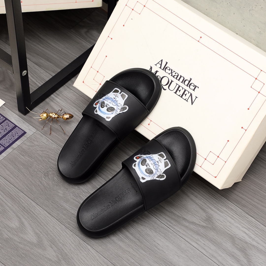 Alexander Mqueen Logo Slipper - DopestKickz