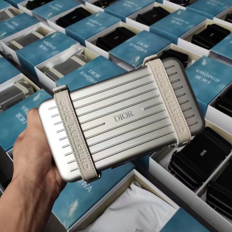 Dior Logo Shoulder Bag（20-13-6.5CM） - DopestKickz