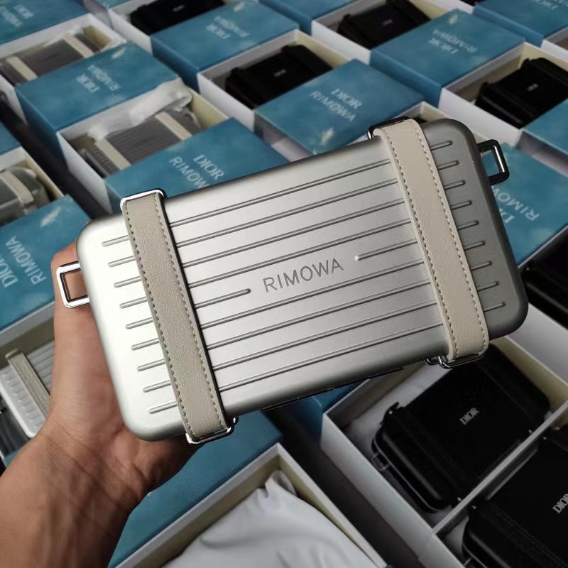 Dior Logo Shoulder Bag（20-13-6.5CM） - DopestKickz