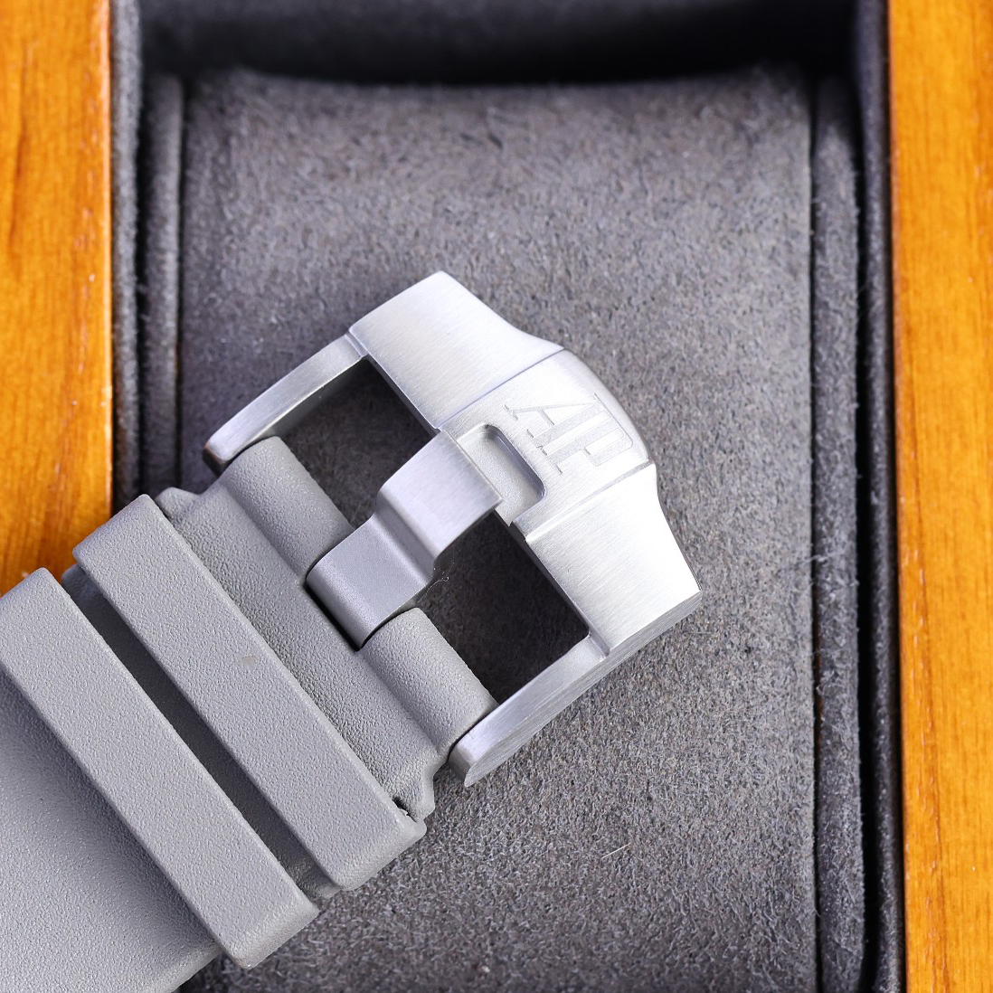 Audemars Piguet  Watch  44mm - DopestKickz