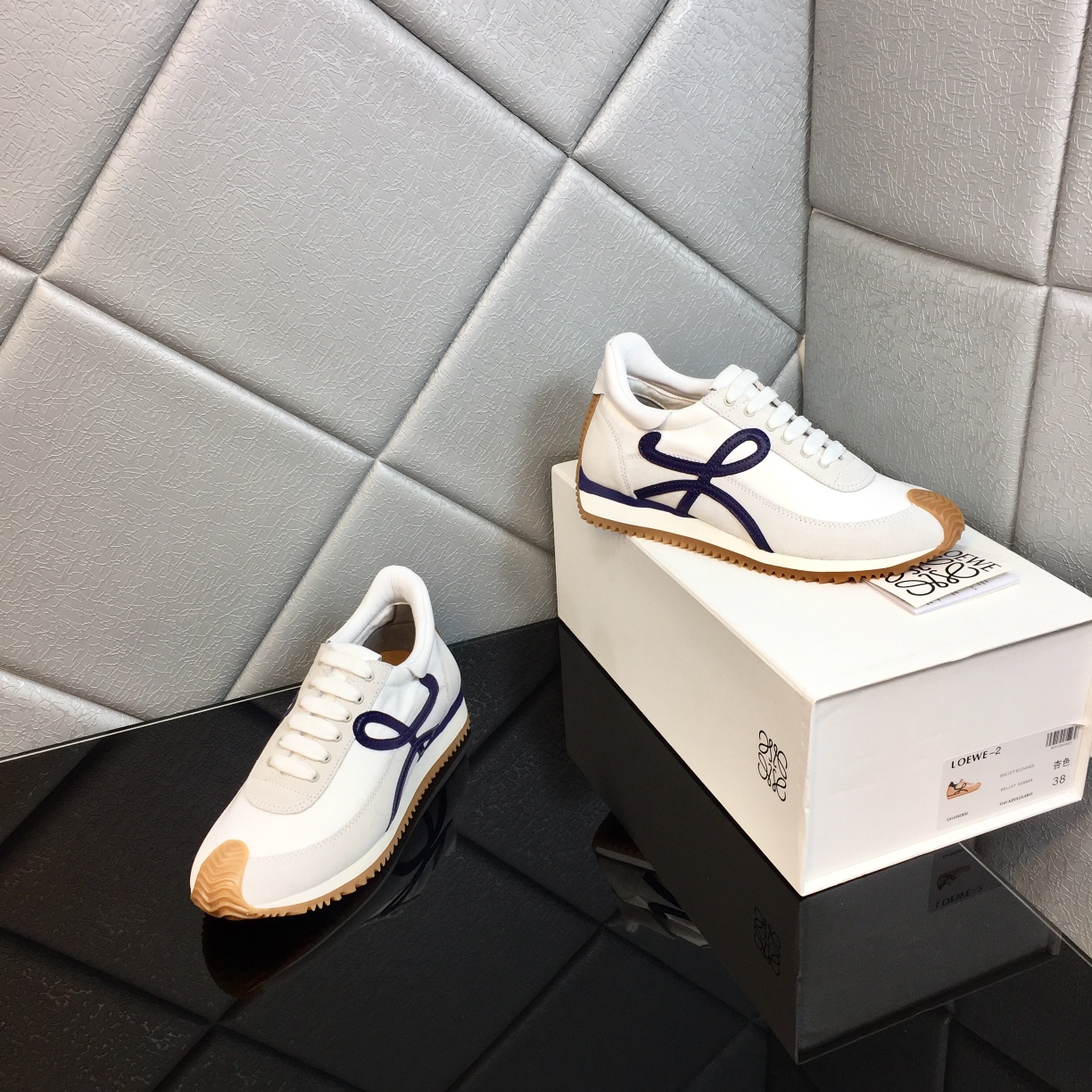 Loewe Flow Runner In Calfskin - DopestKickz