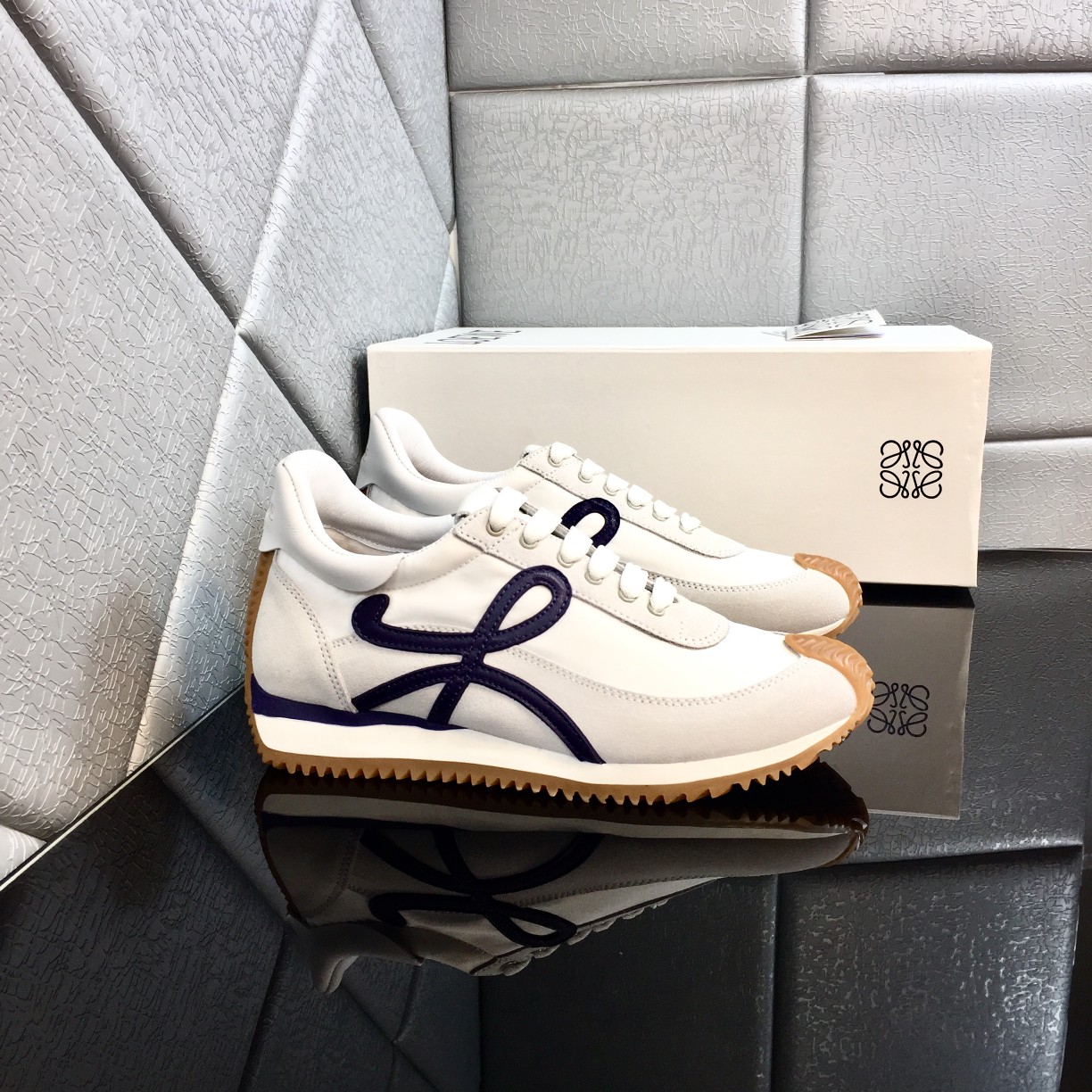 Loewe Flow Runner In Calfskin - DopestKickz