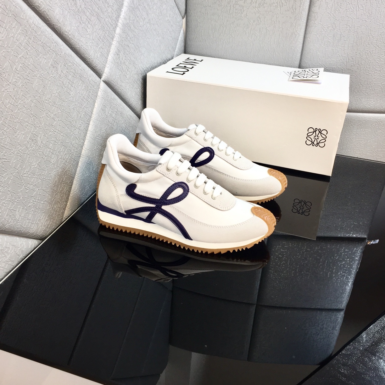 Loewe Flow Runner In Calfskin - DopestKickz