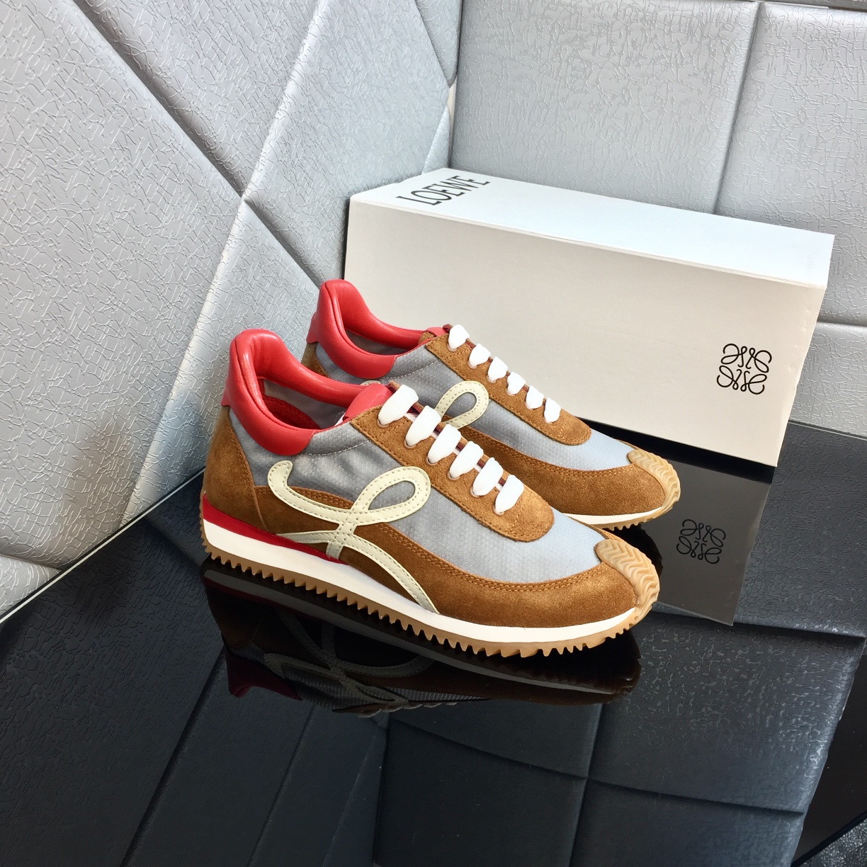 Loewe Flow Runner In Calfskin - DopestKickz