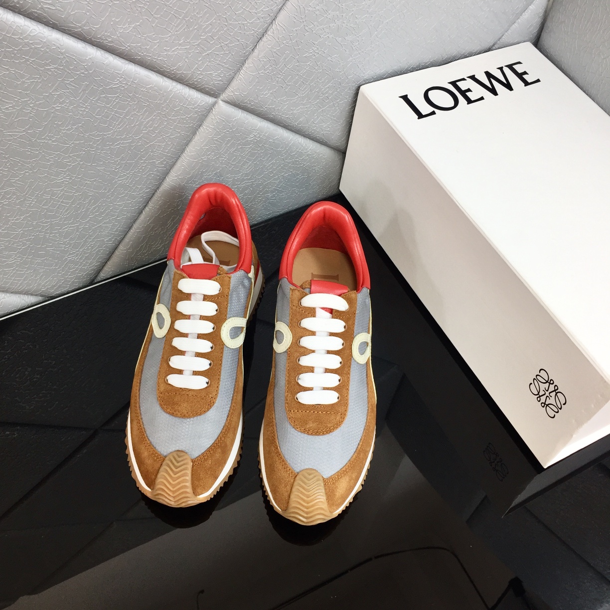 Loewe Flow Runner In Calfskin - DopestKickz