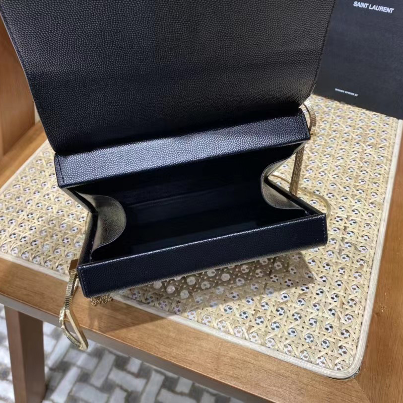Saint Laurent  Leather Shoulder Bag(18-14-5.5cm) - DopestKickz
