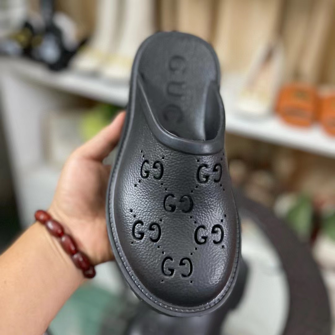 Gucci  Men's Slip On Sandal - DopestKickz