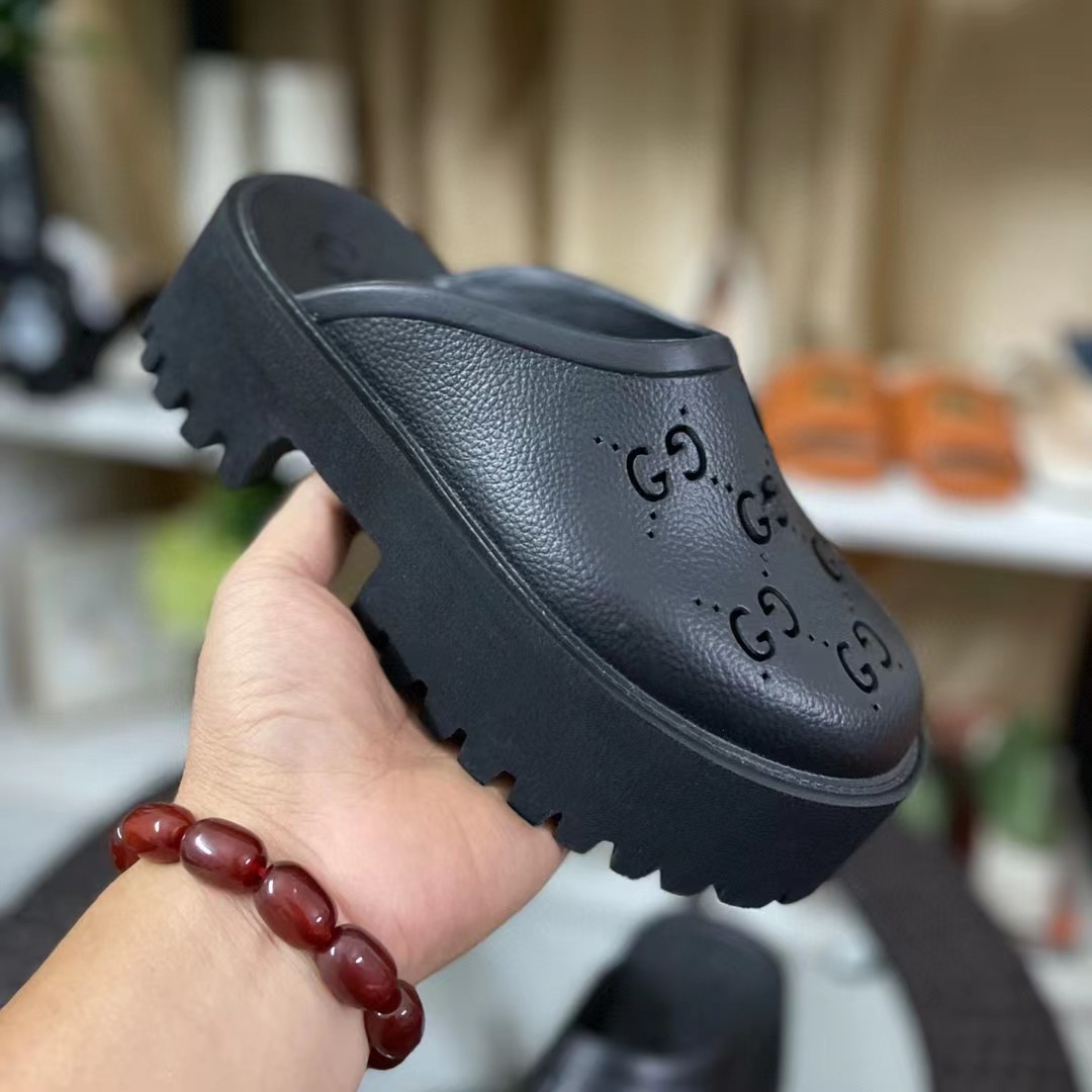 Gucci  Men's Slip On Sandal - DopestKickz