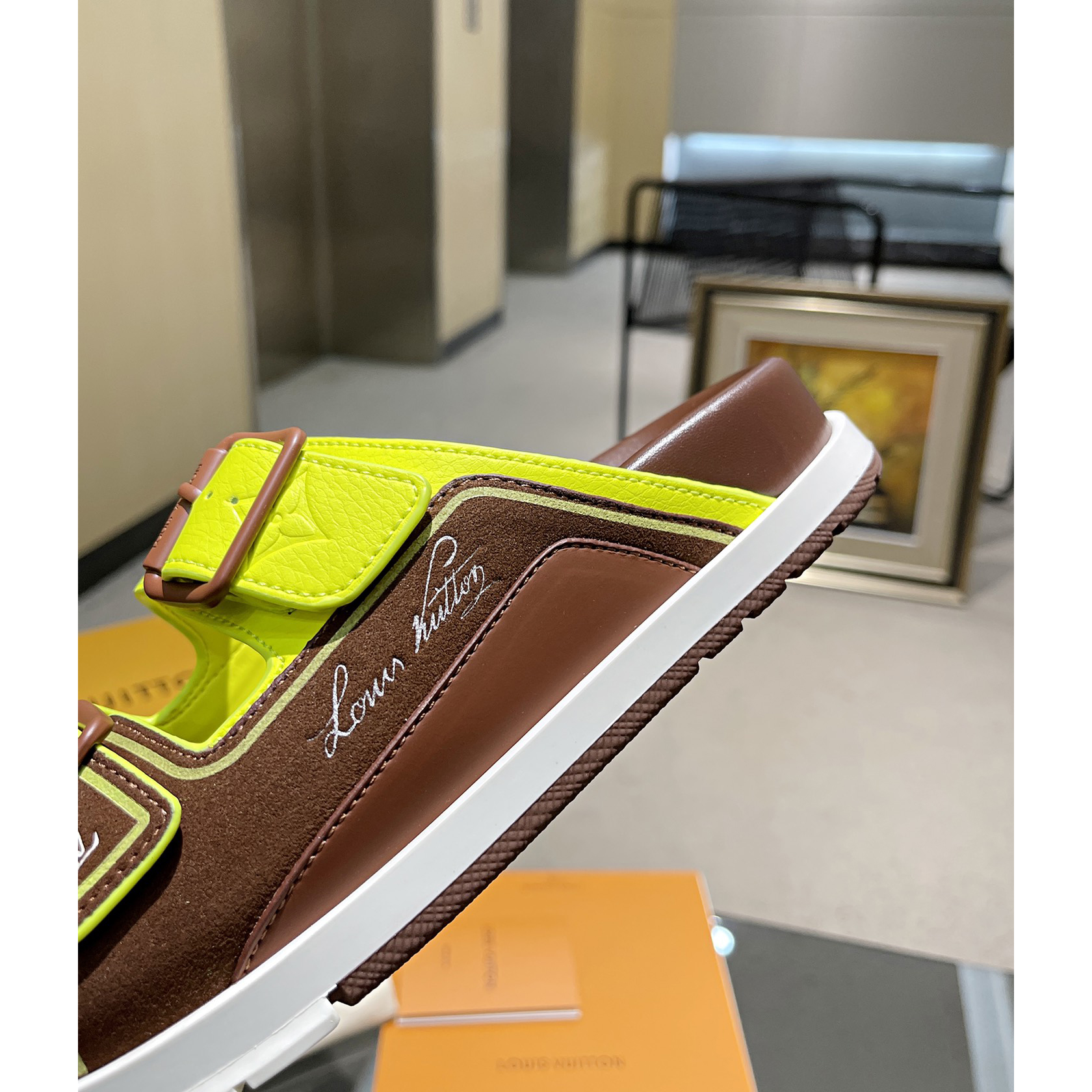 Louis Vuitton Men's Trainer Slippers - DopestKickz