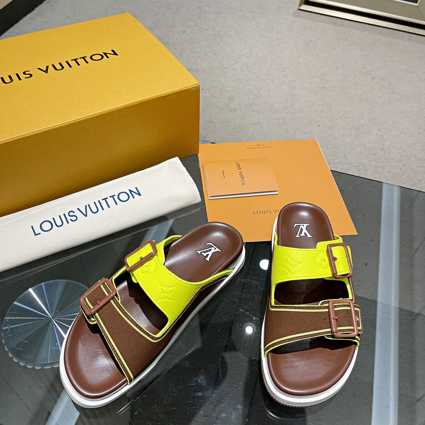 Louis Vuitton Men's Trainer Slippers - DopestKickz