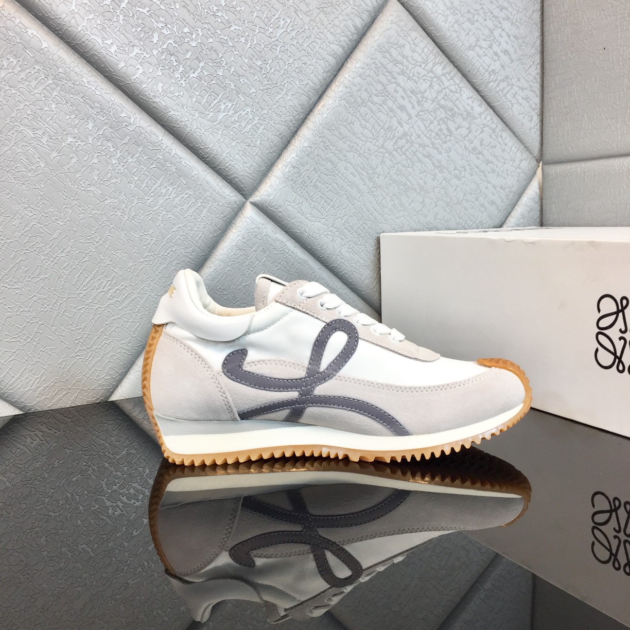 Loewe Flow Runner In Calfskin - DopestKickz