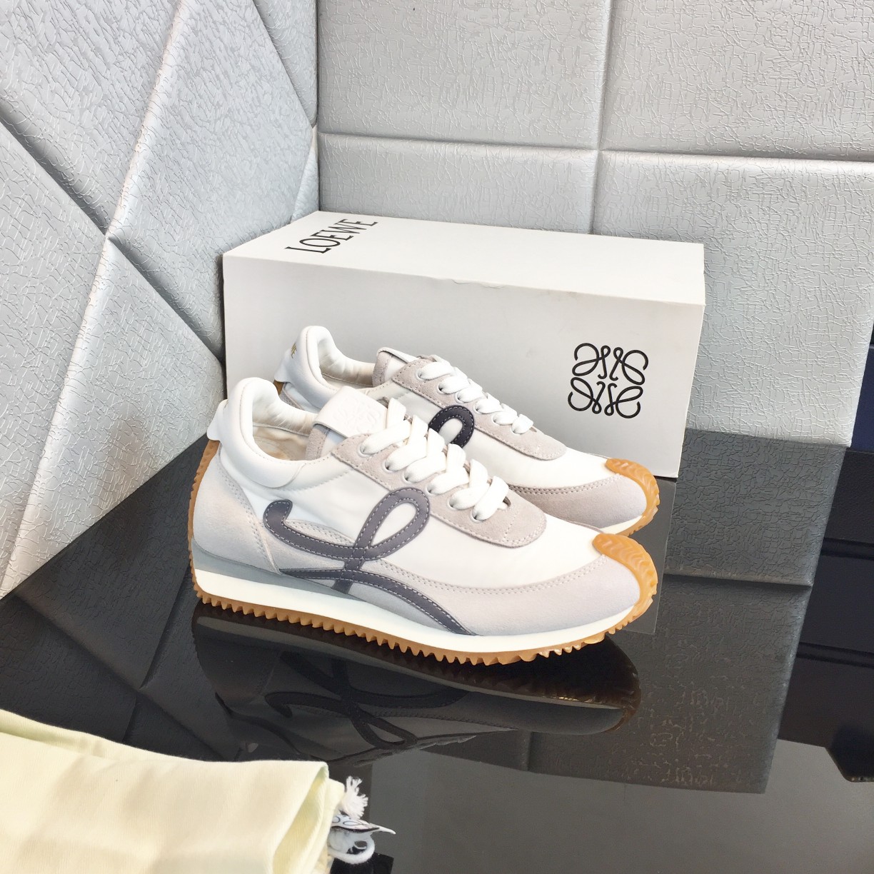 Loewe Flow Runner In Calfskin - DopestKickz