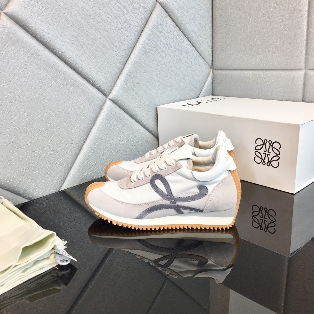 Loewe Flow Runner In Calfskin - DopestKickz