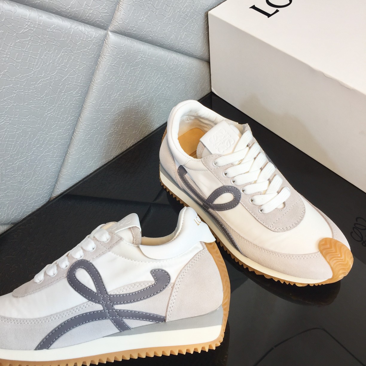 Loewe Flow Runner In Calfskin - DopestKickz