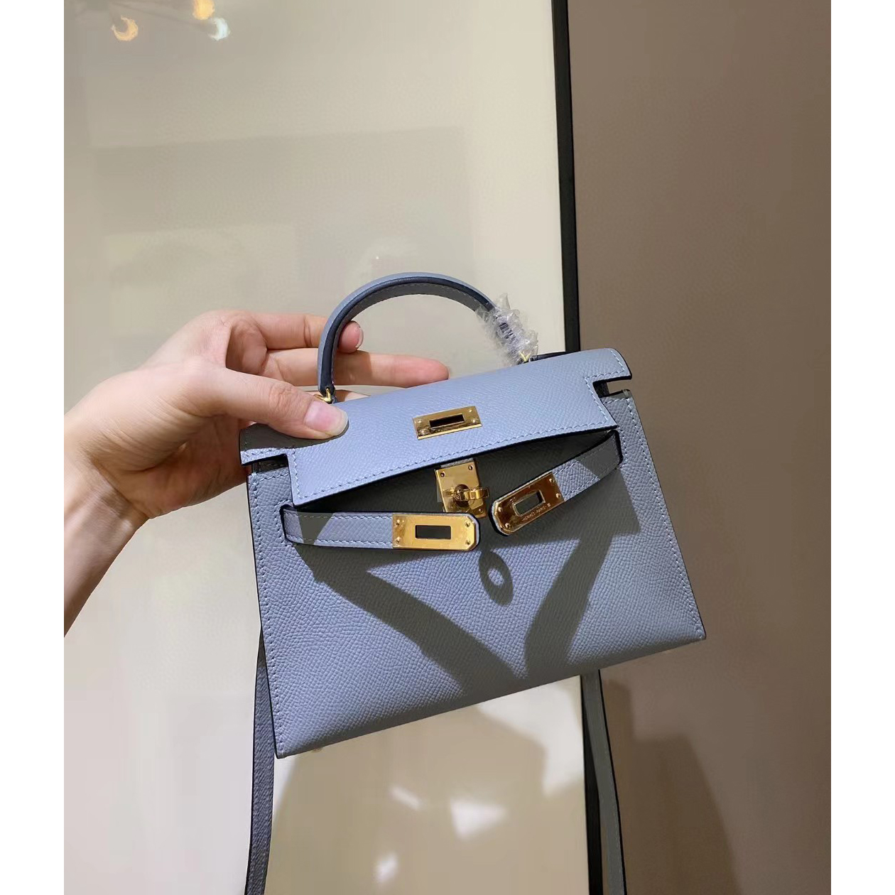 Hermes  Kelly Mini Women Handbag （19-13-6.5CM） - DopestKickz