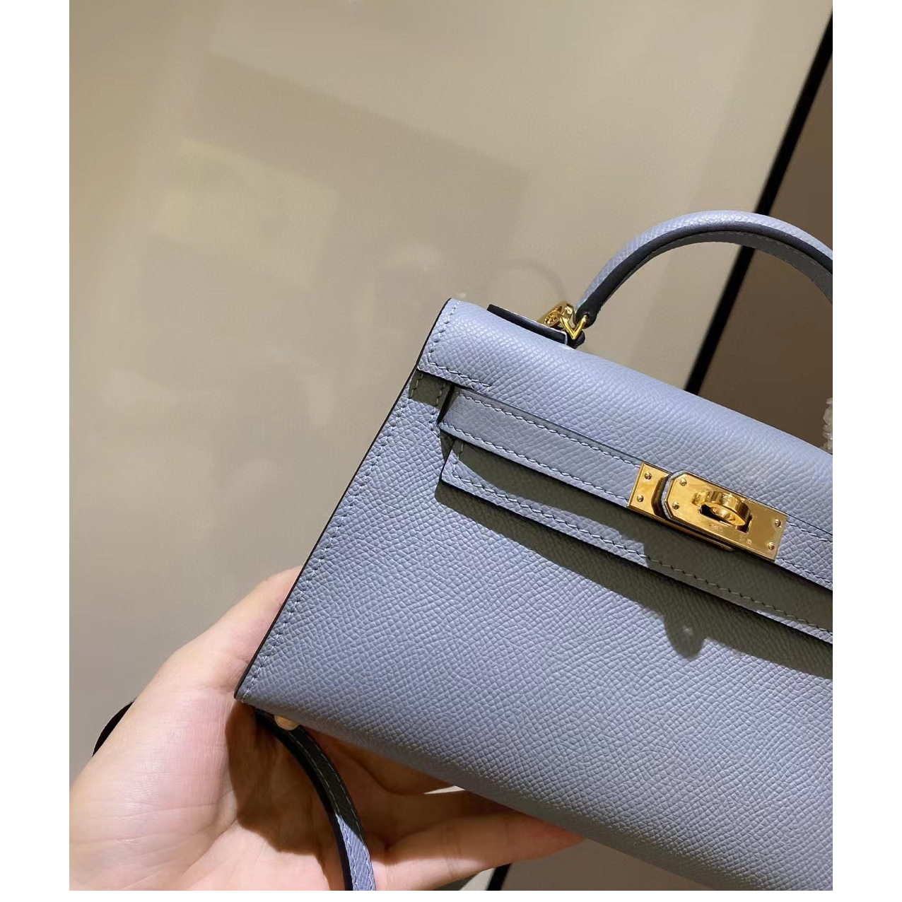 Hermes  Kelly Mini Women Handbag （19-13-6.5CM） - DopestKickz