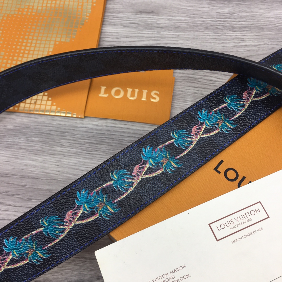 Louis Vuitton Shape 40MM Reversible Belt - DopestKickz