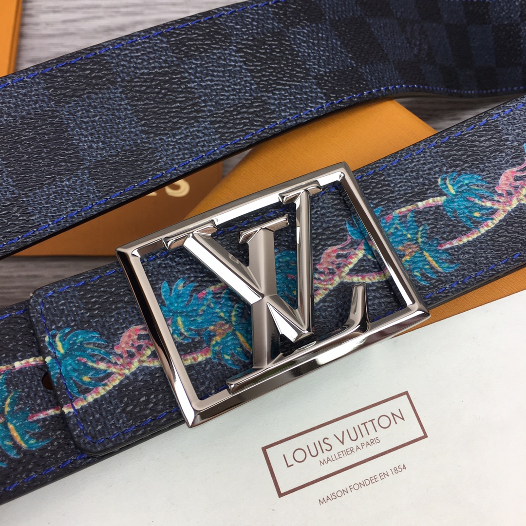 Louis Vuitton Shape 40MM Reversible Belt - DopestKickz
