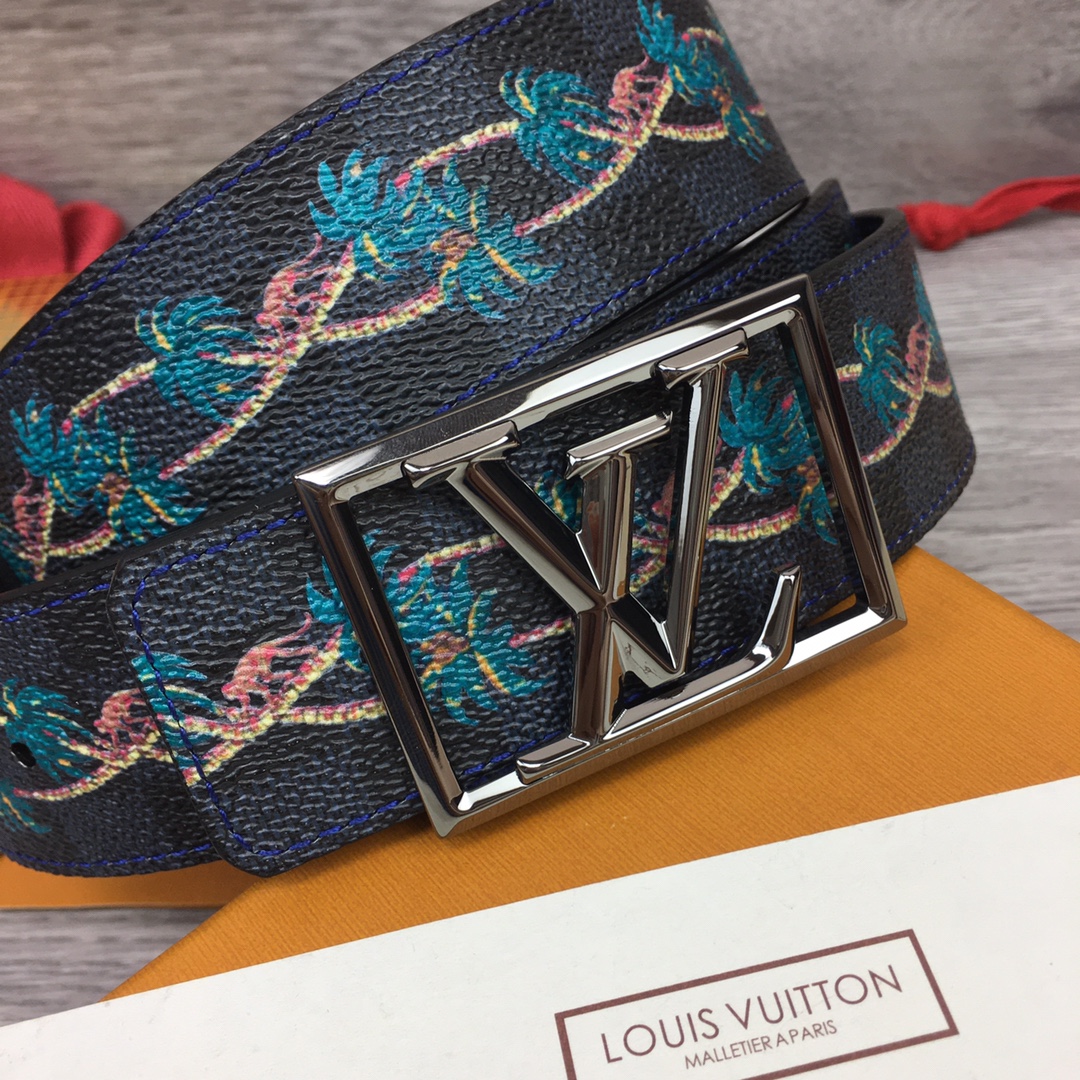 Louis Vuitton Shape 40MM Reversible Belt - DopestKickz