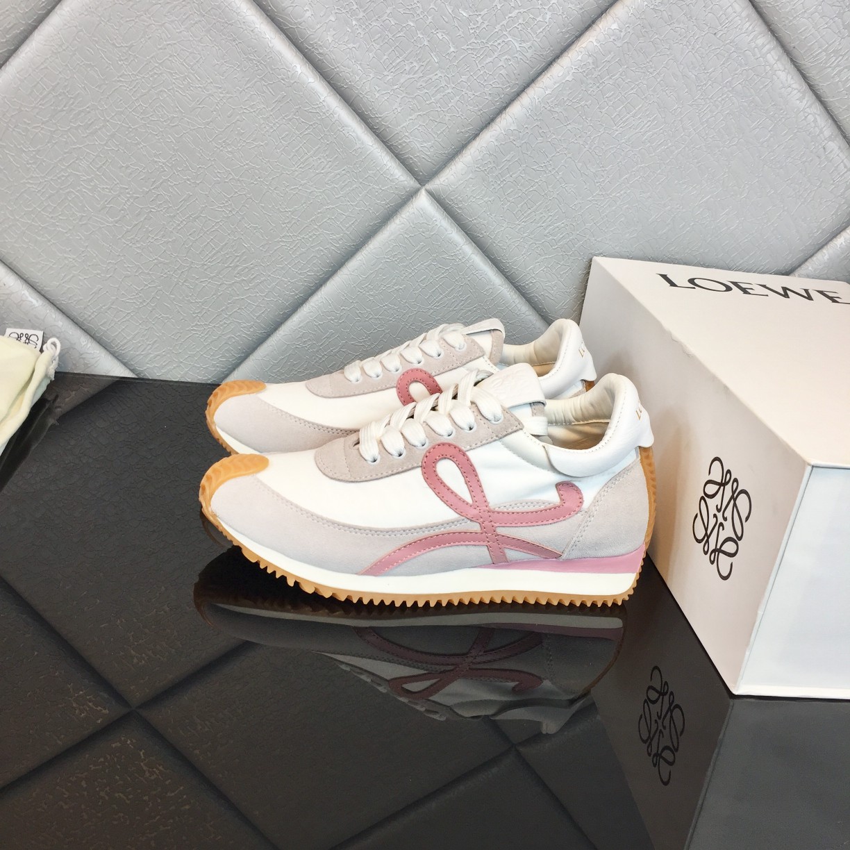 Loewe Flow Runner In Calfskin - DopestKickz