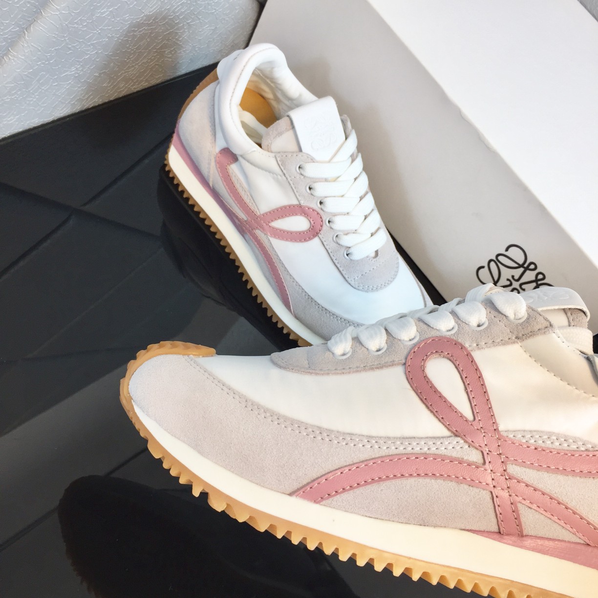 Loewe Flow Runner In Calfskin - DopestKickz