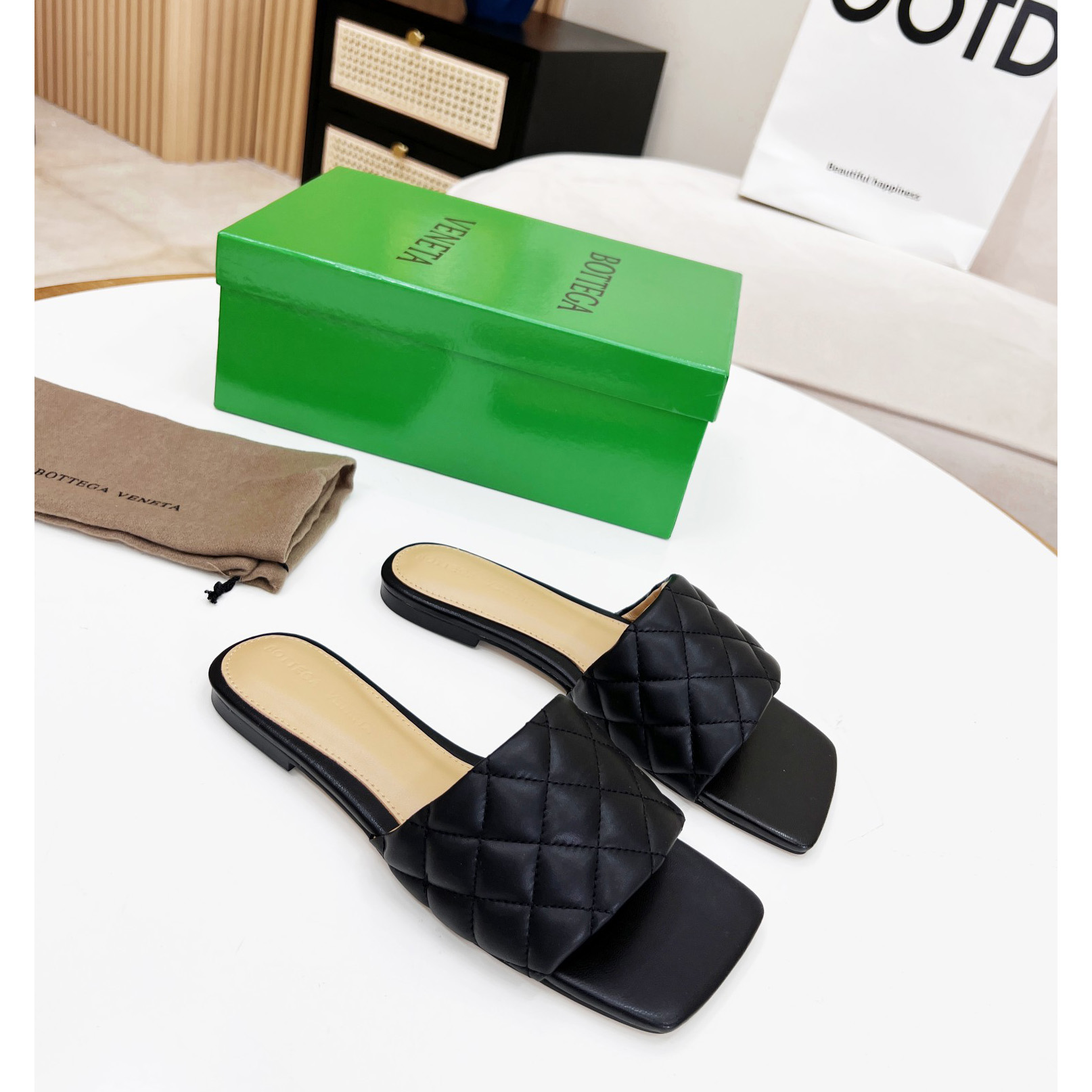 Bottega Veneta Padded Leather Sandals - DopestKickz