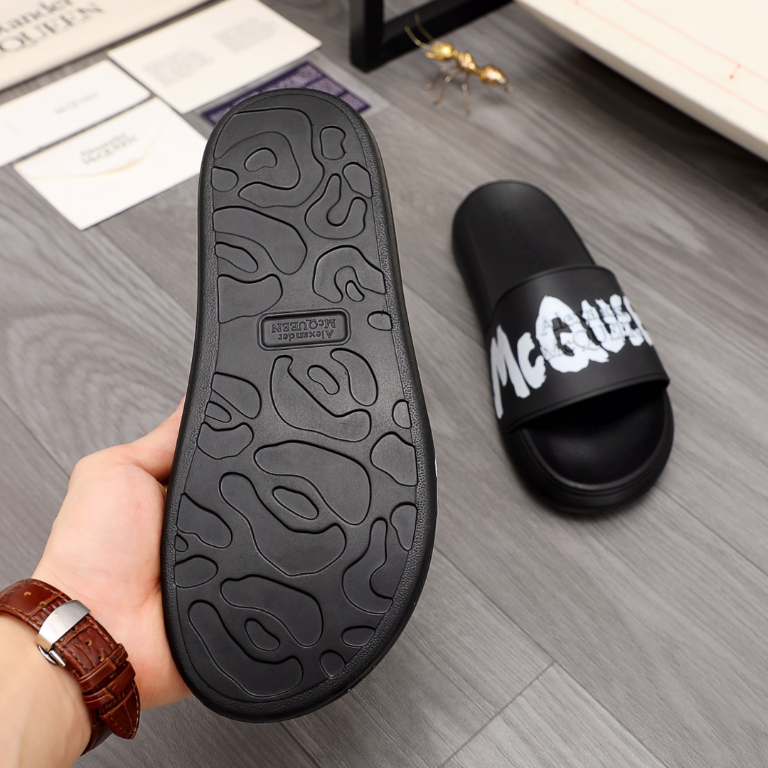 Alexander Mqueen Logo Slipper - DopestKickz