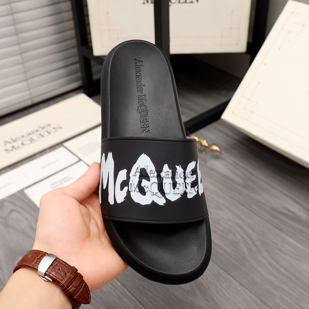 Alexander Mqueen Logo Slipper - DopestKickz