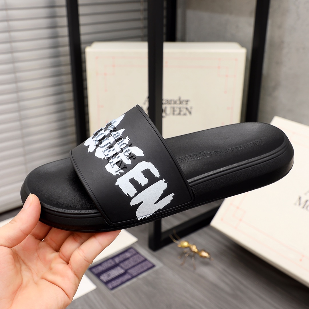 Alexander Mqueen Logo Slipper - DopestKickz
