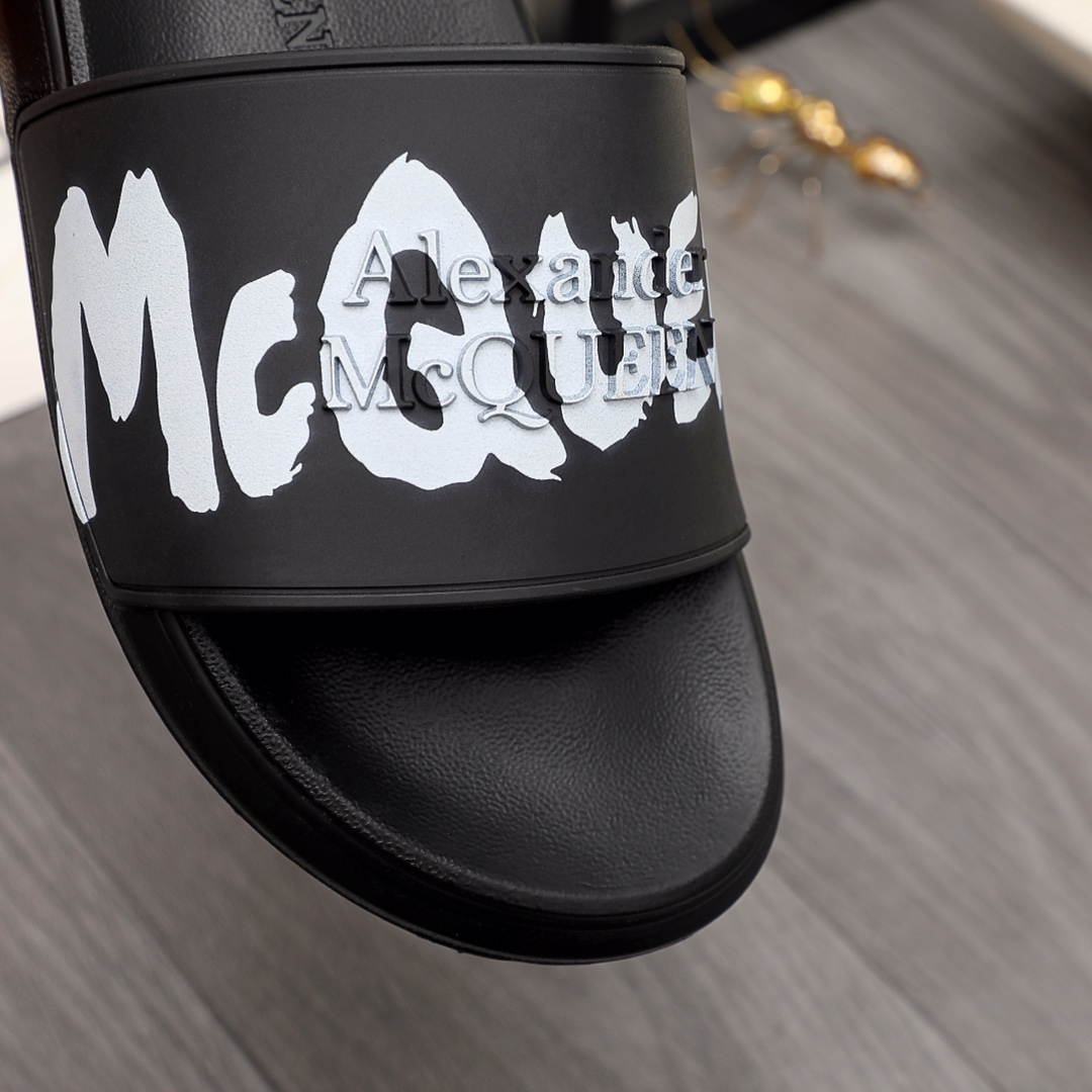 Alexander Mqueen Logo Slipper - DopestKickz