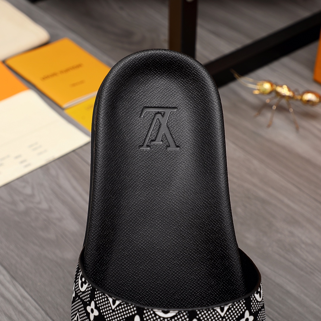 Louis Vuitton Monogram Slippers - DopestKickz