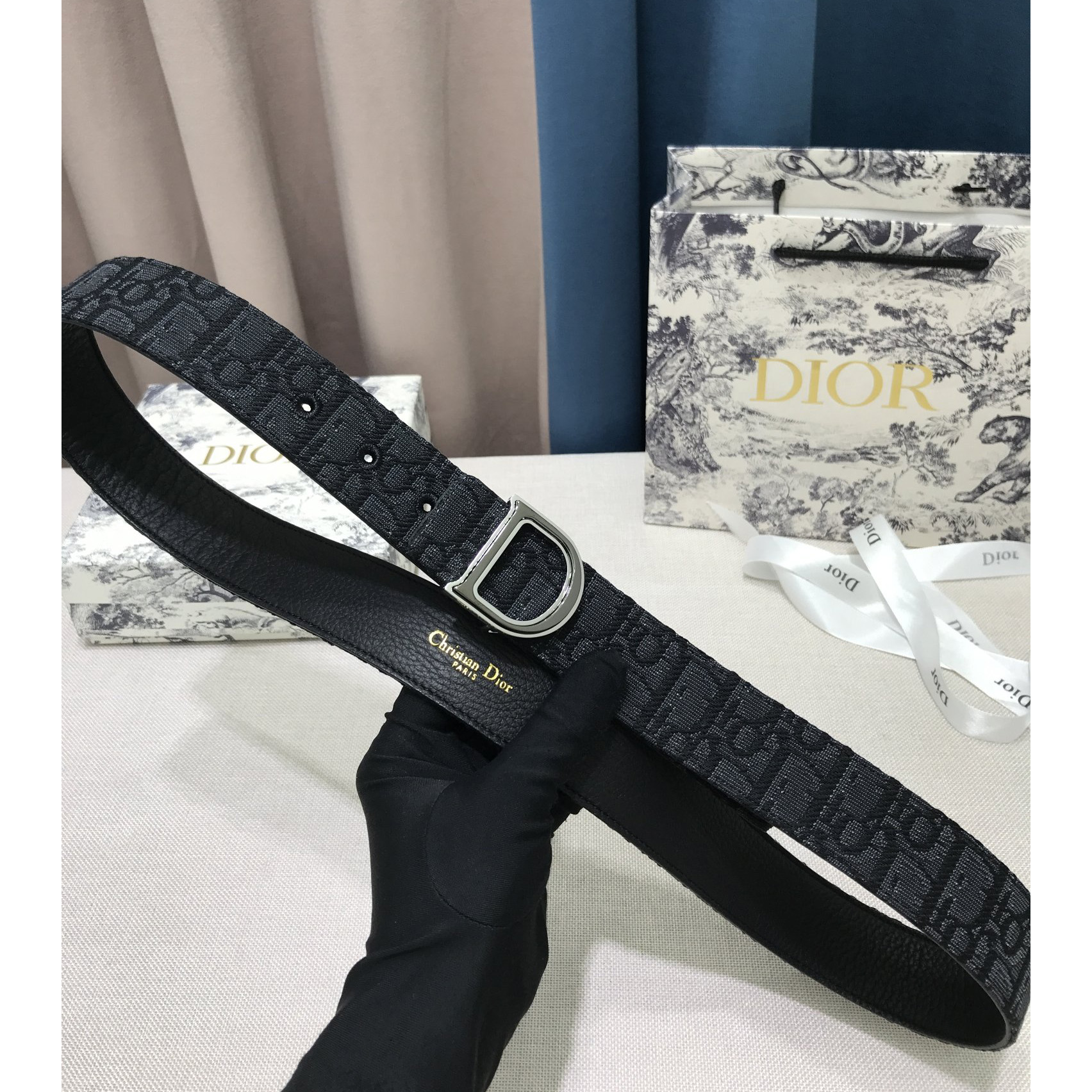 Dior Leather Belt With 'D' Buckle - DopestKickz