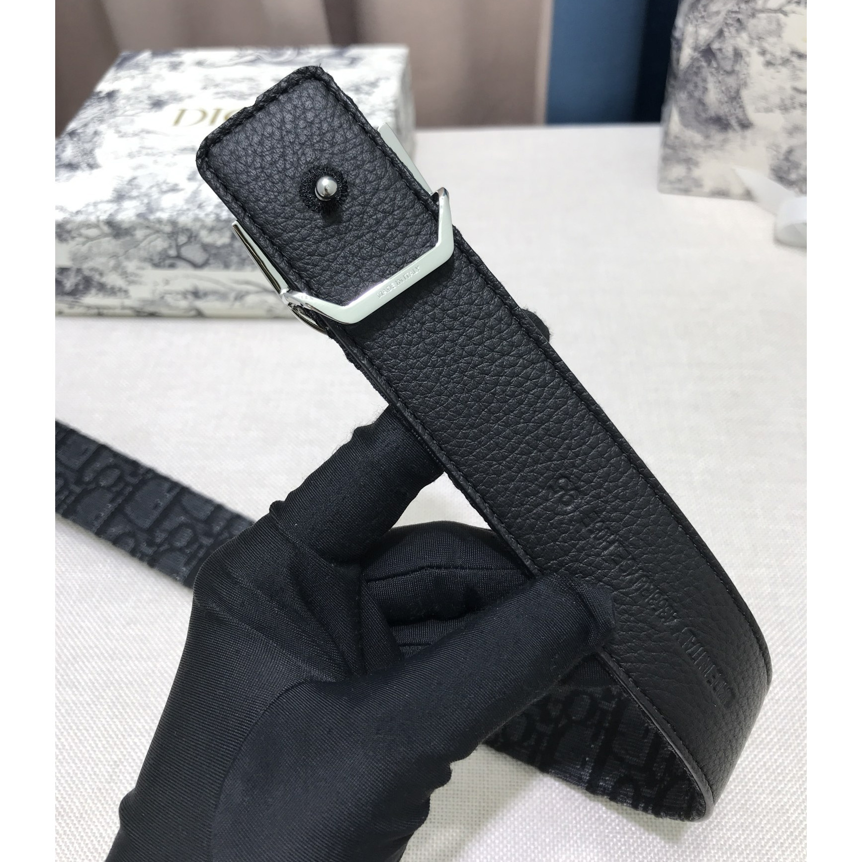 Dior Leather Belt With 'D' Buckle - DopestKickz