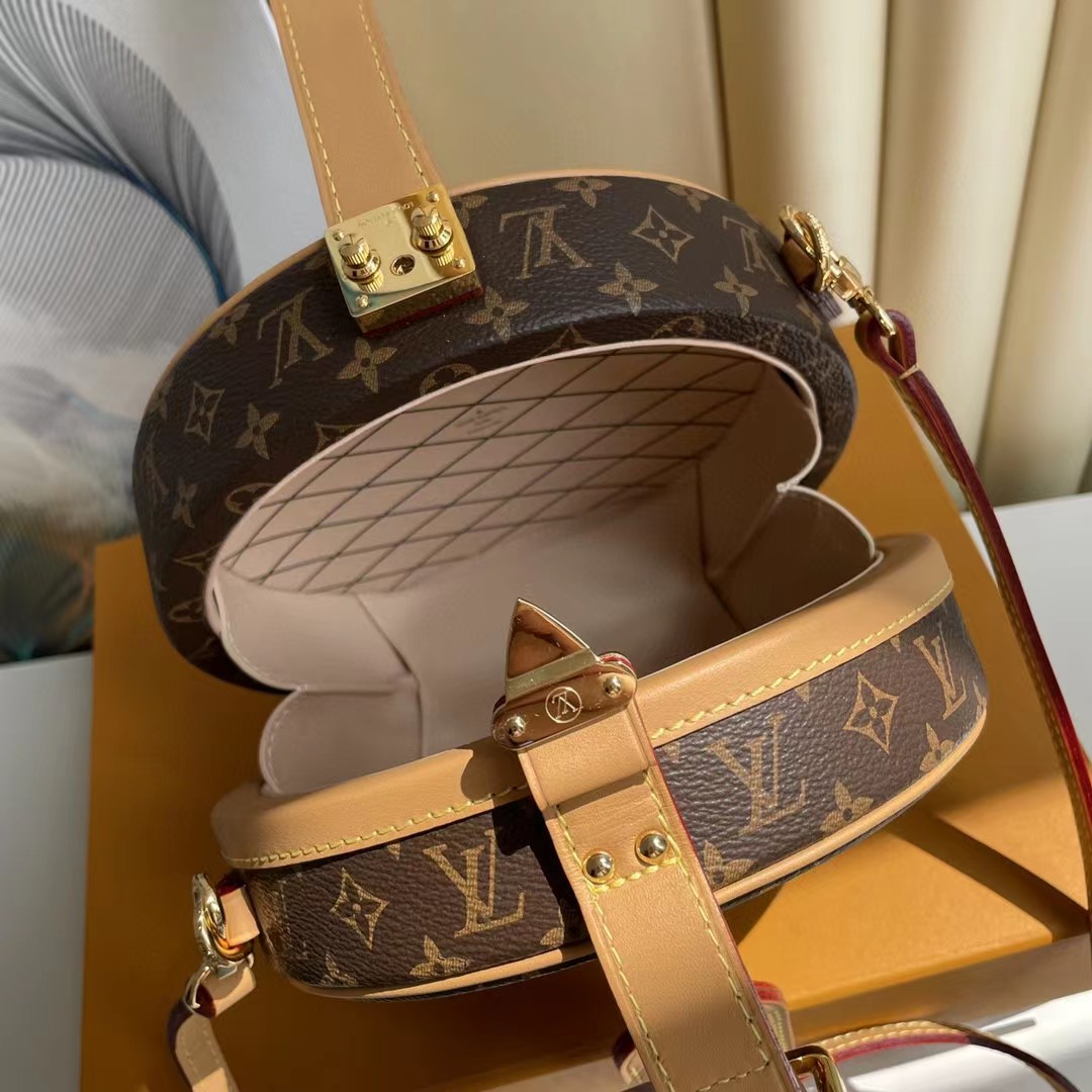 Louis Vuitton Petite Boite Chapeau(17.6-16.5-7.5cm)   M43514 - DopestKickz