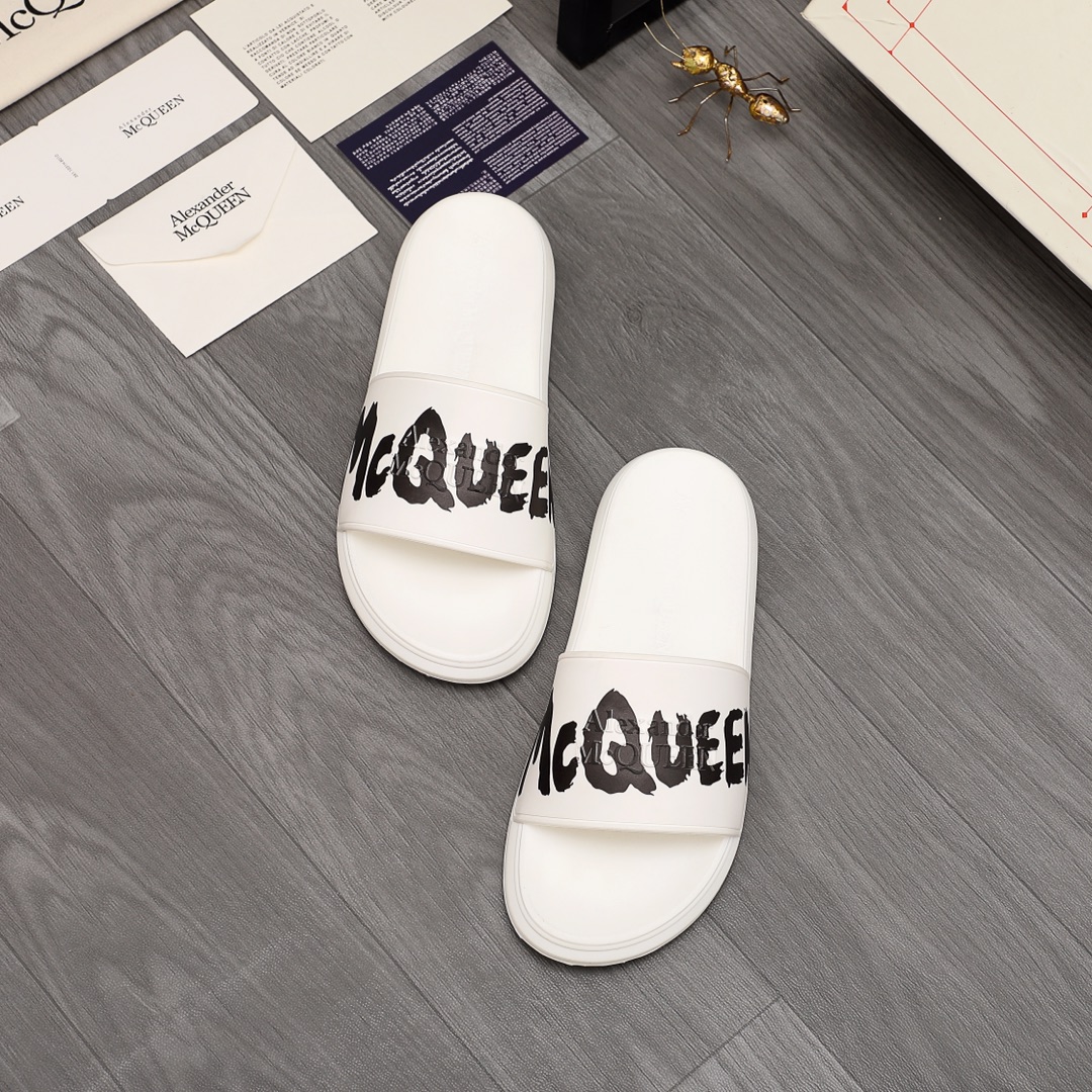 Alexander Mqueen Logo Slipper - DopestKickz