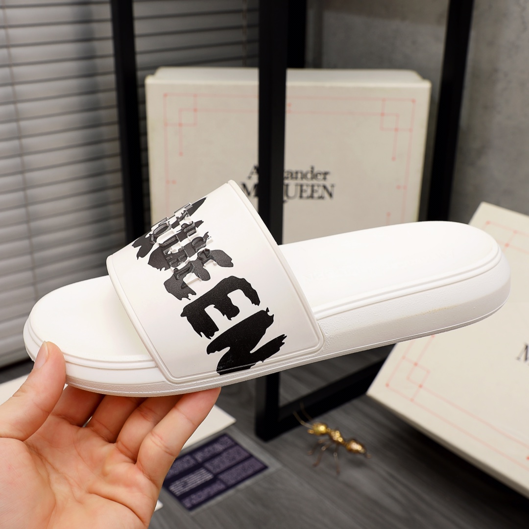 Alexander Mqueen Logo Slipper - DopestKickz