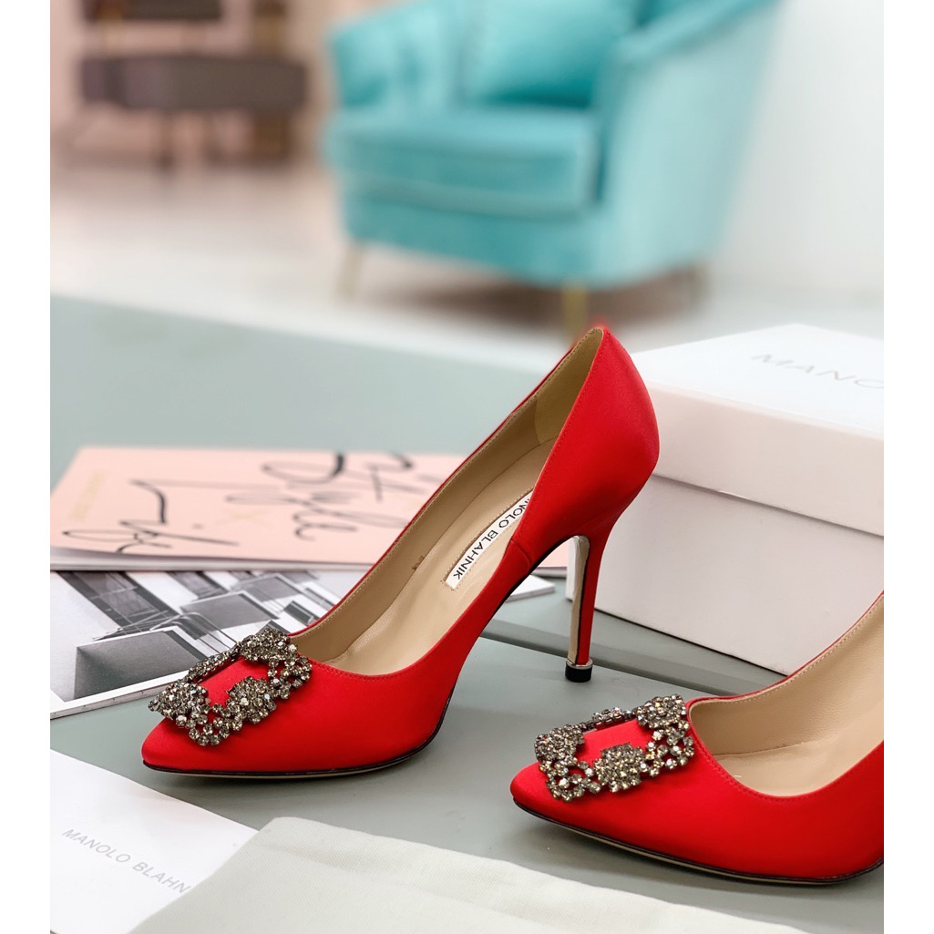 Manolo Blahnik Red Hangisi Pumps With Buckle - DopestKickz