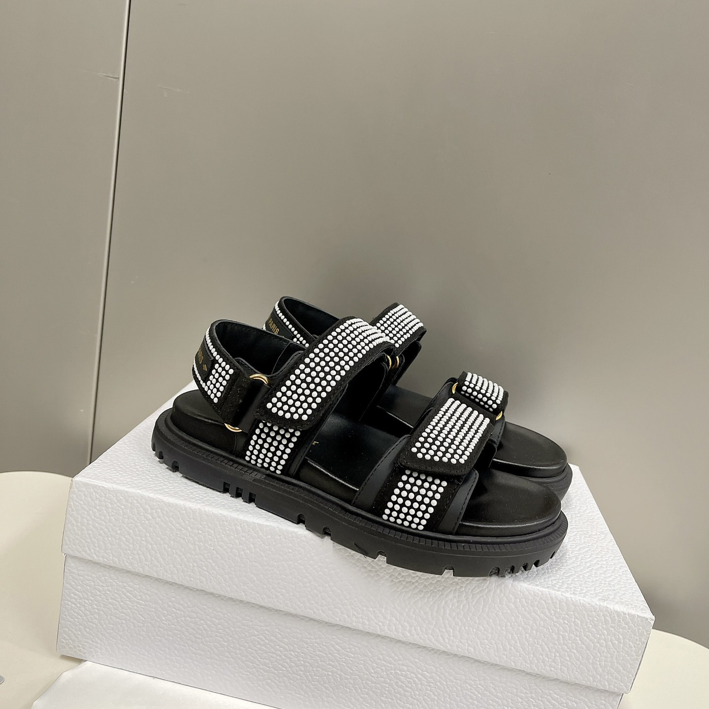 Dior Women Dioract Sandal - DopestKickz