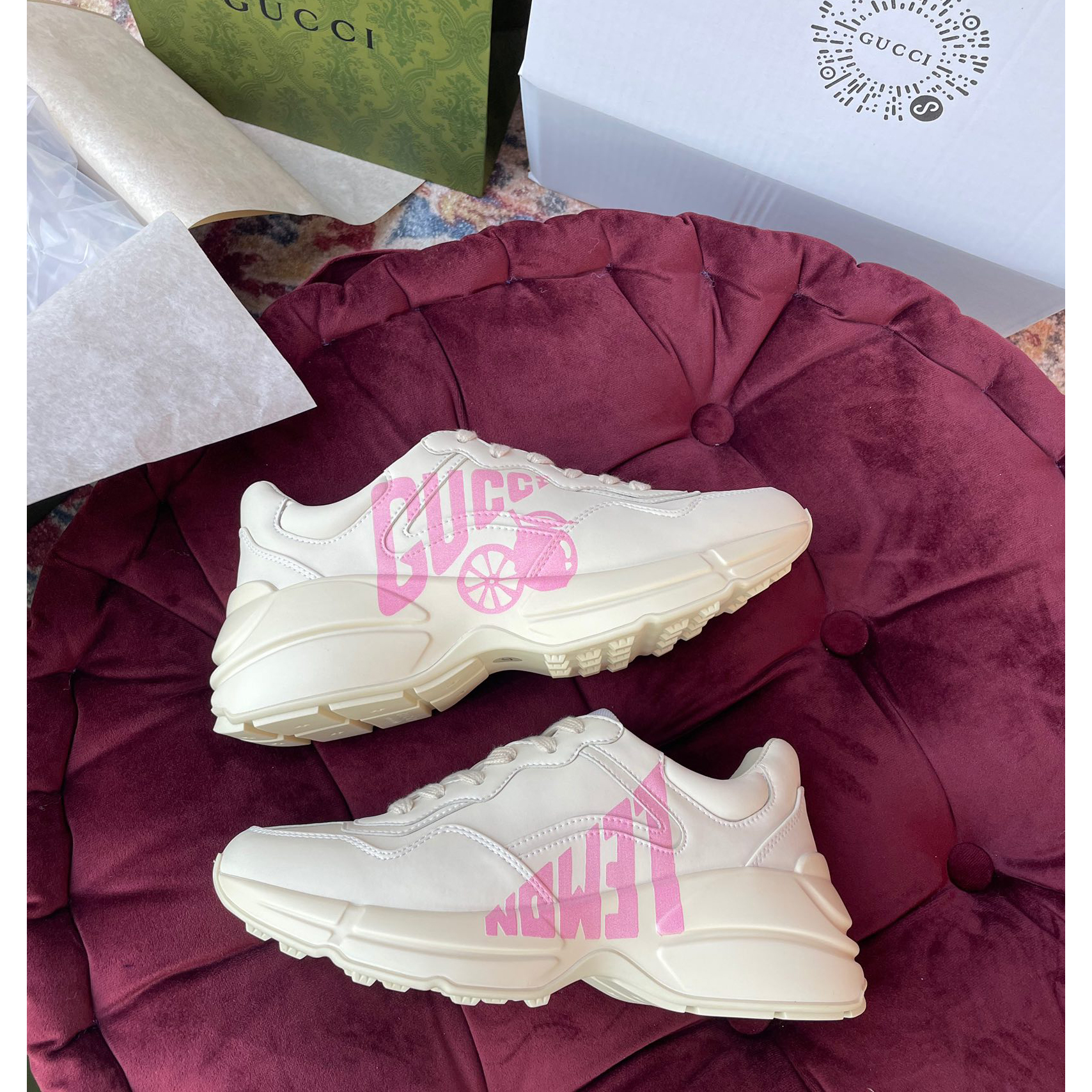 Gucci Men's Rhyton 'Lemon Gucci 'Printed sneakers - DopestKickz