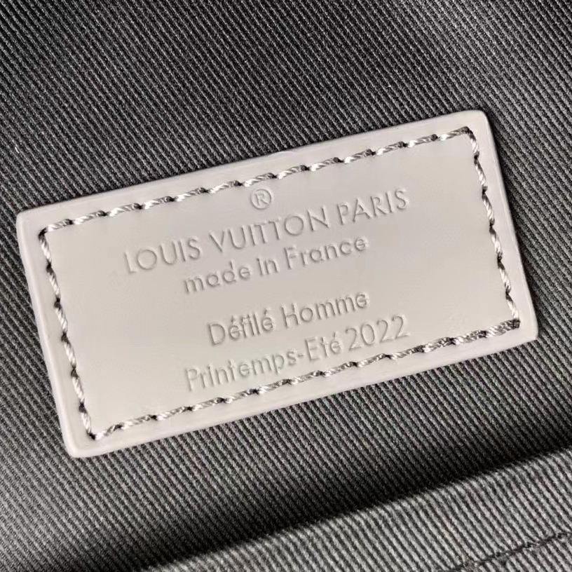 Louis Vuitton Monogram Backpack (33-41-18cm)   M46019 - DopestKickz