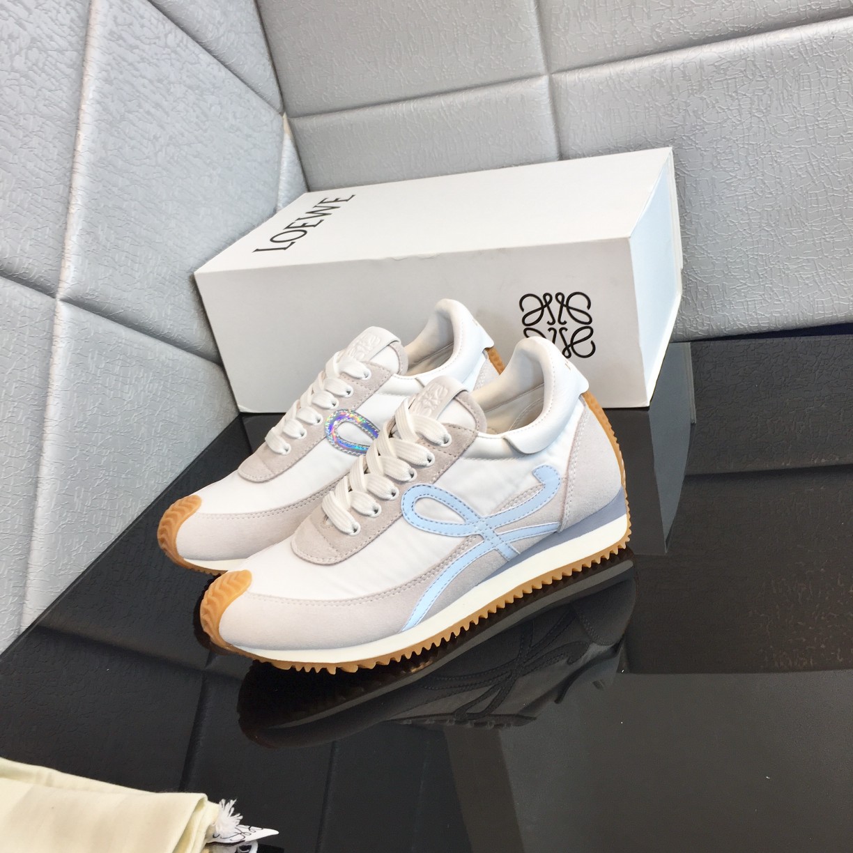 Loewe Flow Runner In Calfskin - DopestKickz