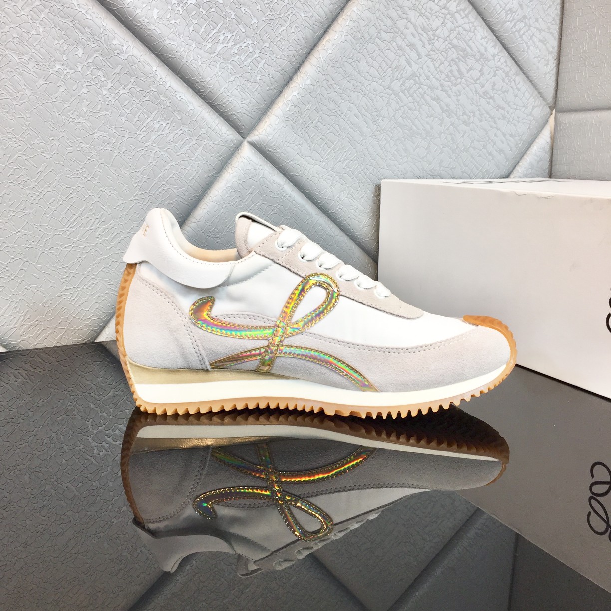 Loewe Flow Runner In Calfskin - DopestKickz