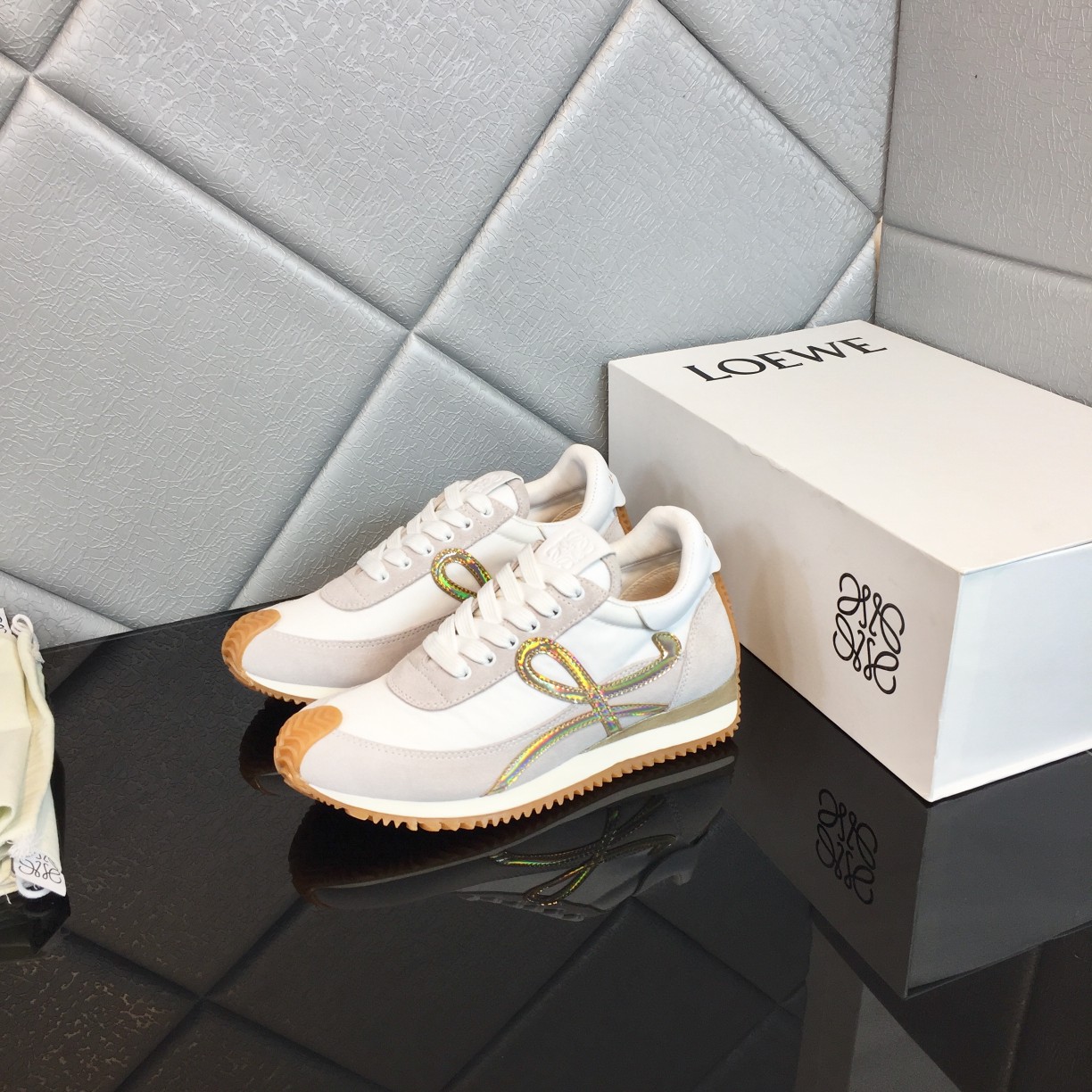 Loewe Flow Runner In Calfskin - DopestKickz