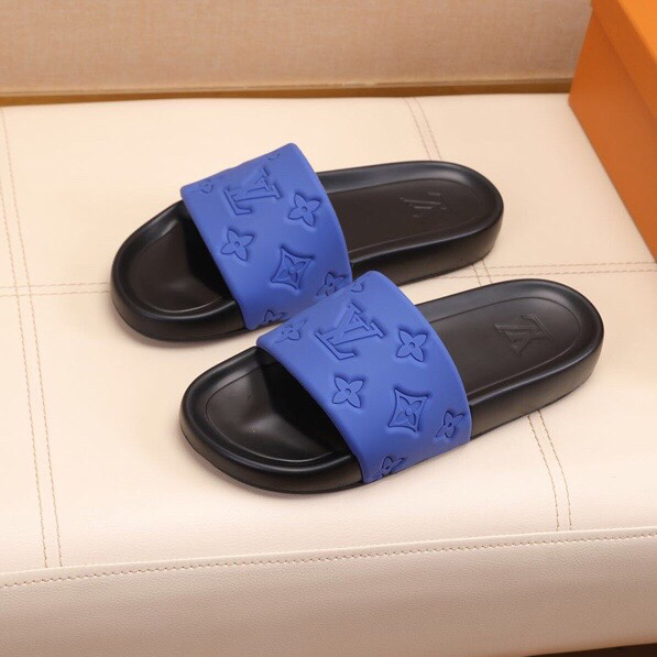 Louis Vuitton Monogram Slippers - DopestKickz